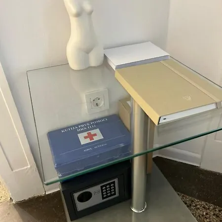 La Famiglia Apartment *