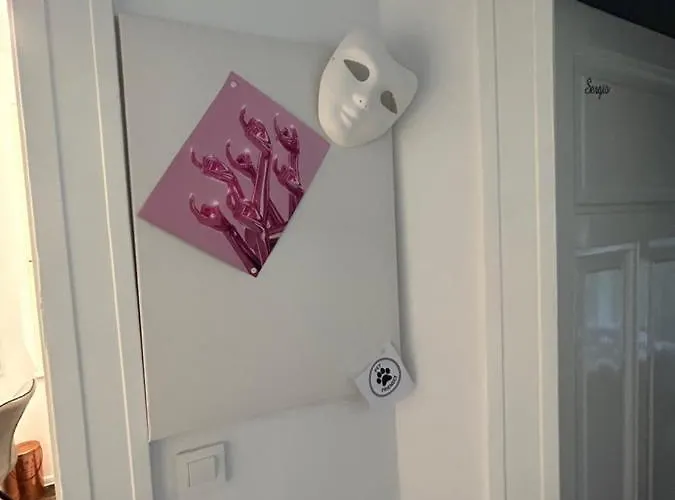 La Famiglia Apartment